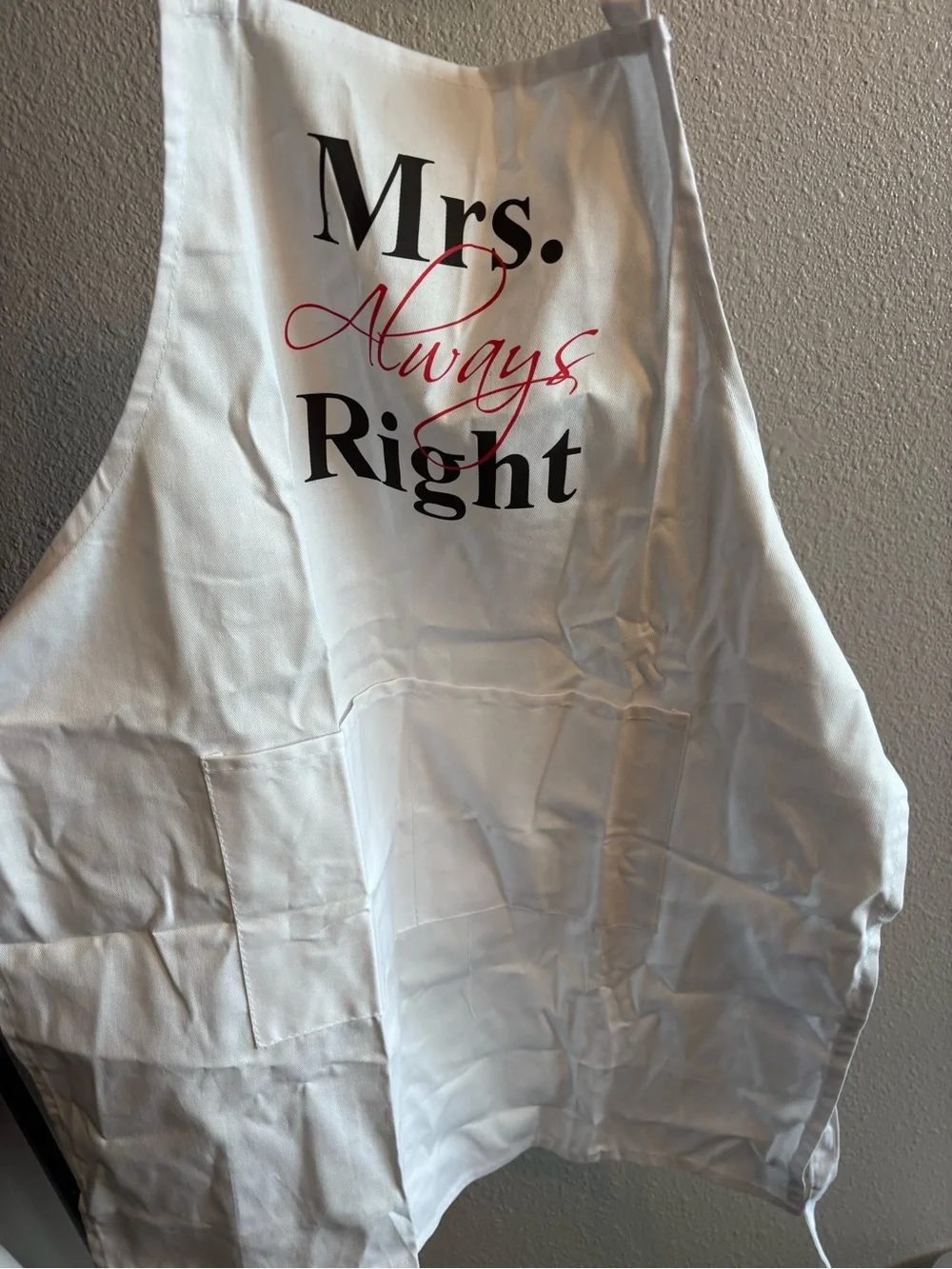 ❤️ Mrs. Always Right White Cotton Apron ❤️